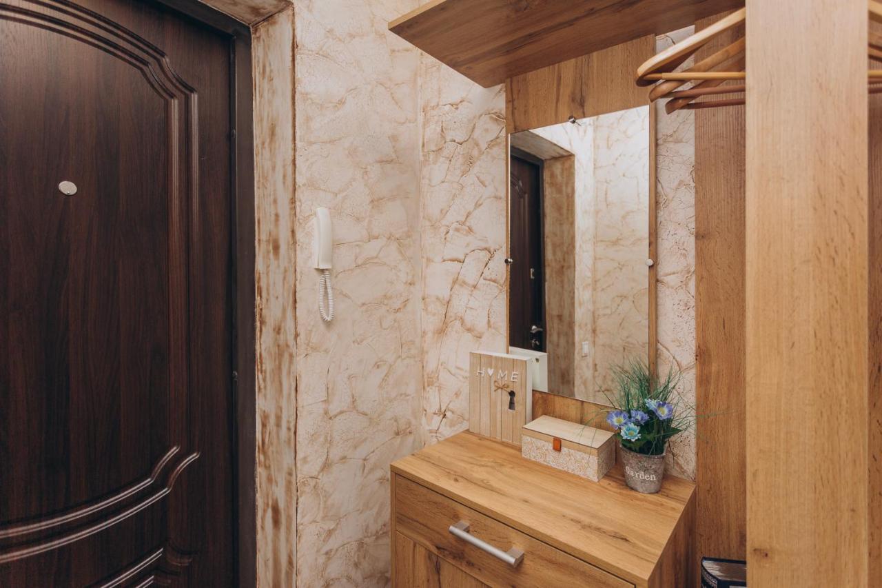 Luxe Apartments 5.26 Near Lavina 5 Floor Сумы Экстерьер фото
